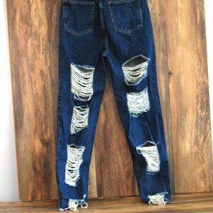 Pretty Little Thing Women's Super Distressed Jeans Tall 8